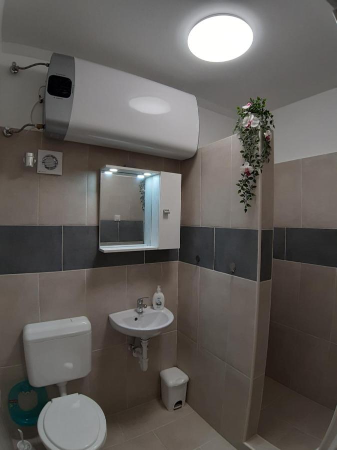 Renata Apartman Nyíregyháza Exterior foto