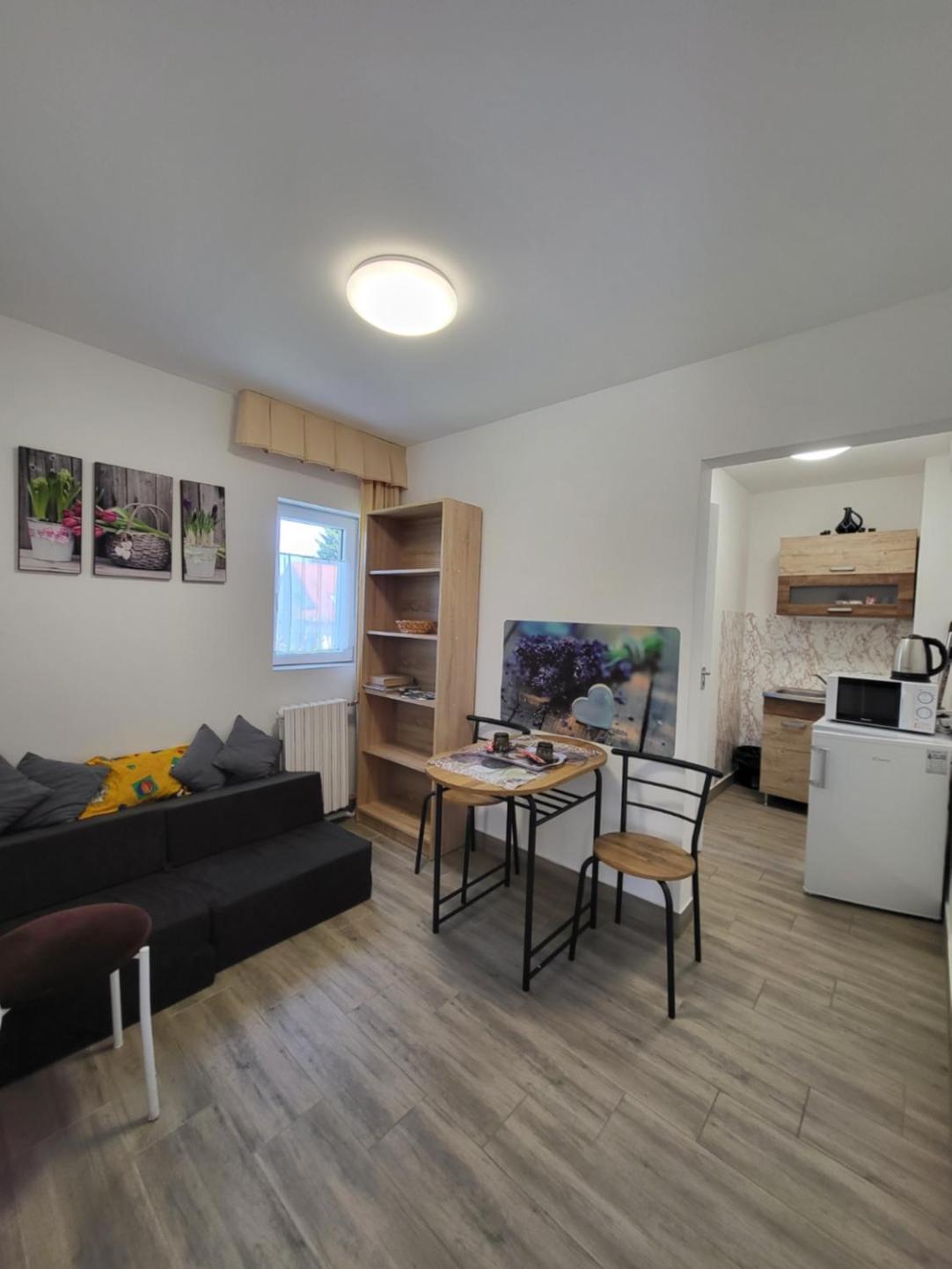 Renata Apartman Nyíregyháza Exterior foto