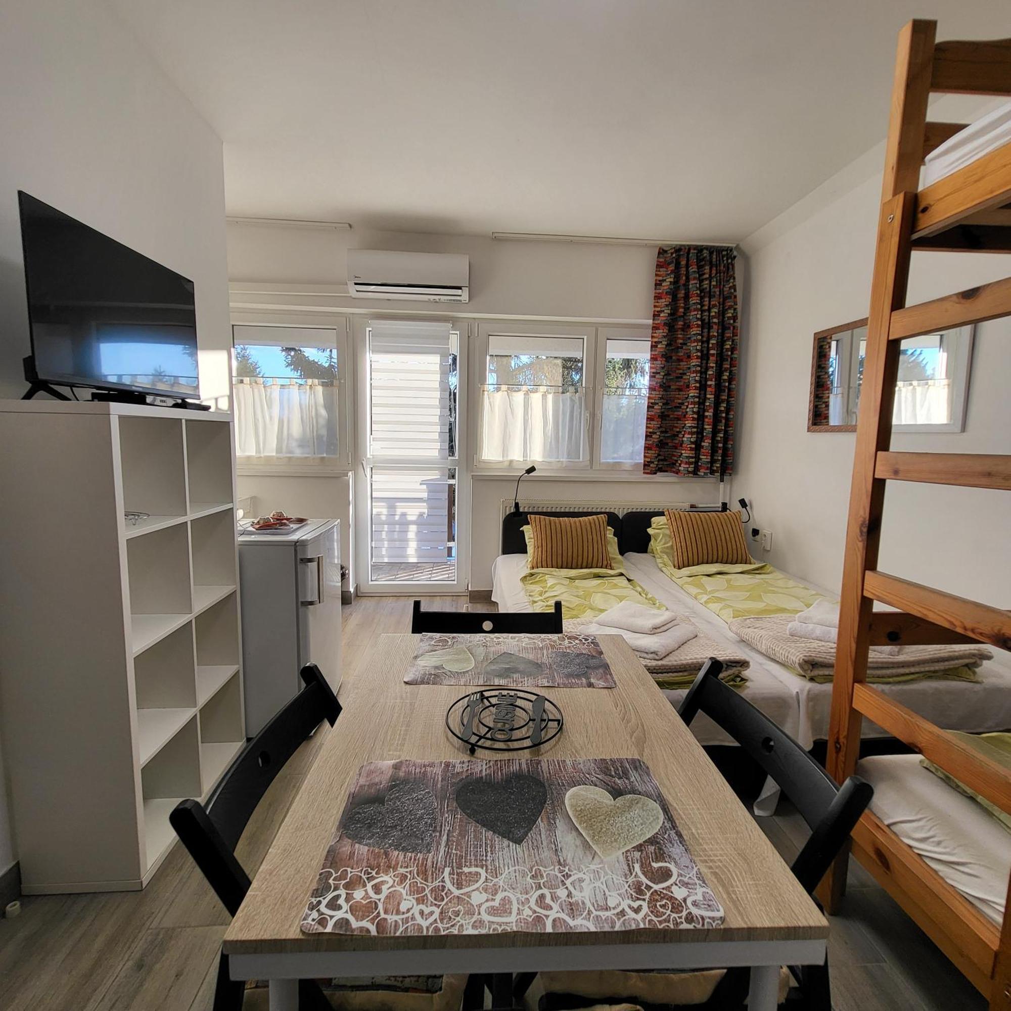 Renata Apartman Nyíregyháza Exterior foto