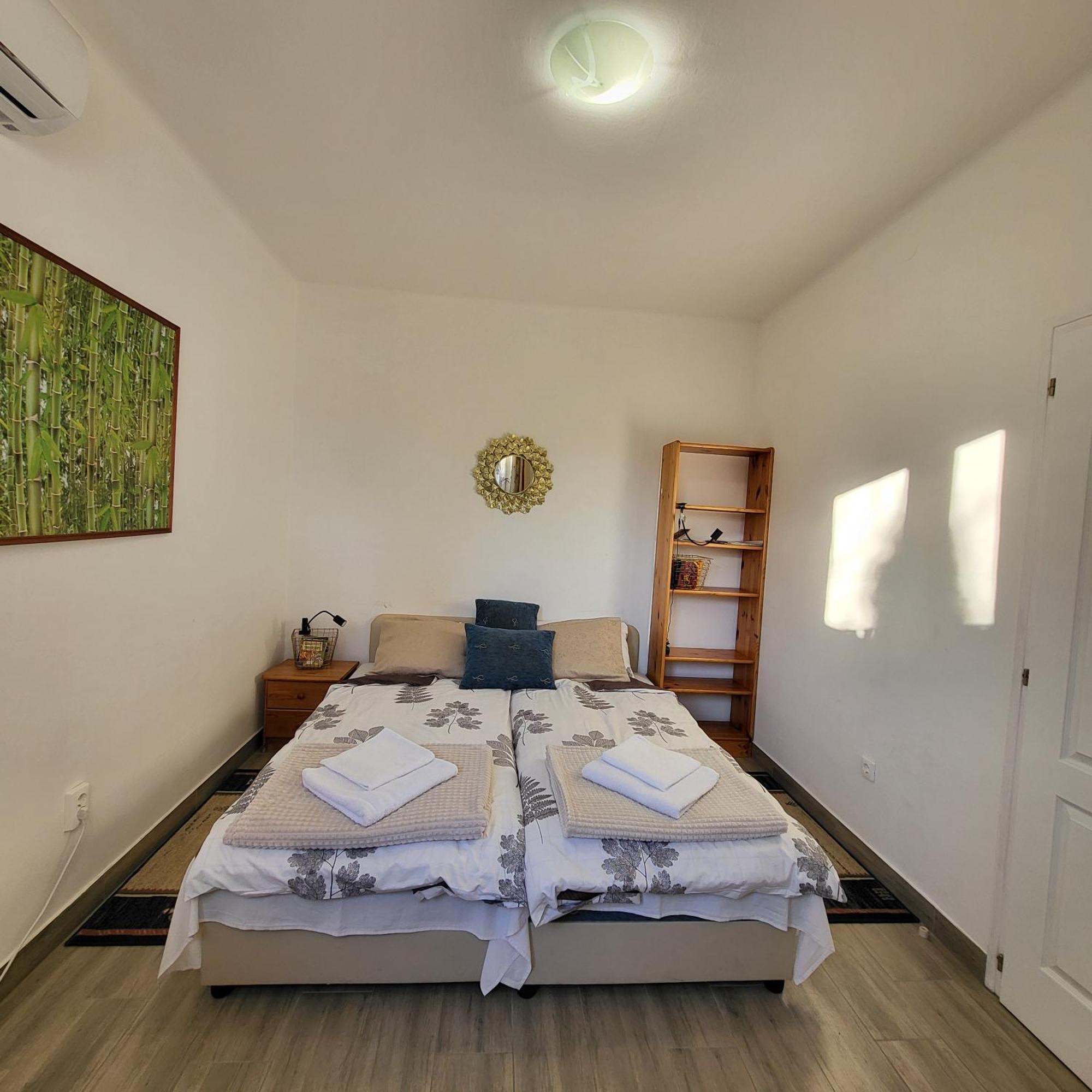 Renata Apartman Nyíregyháza Exterior foto